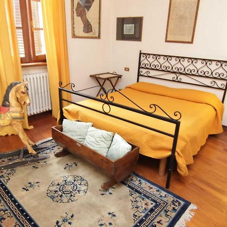 מרינה די קררה L'Arrocco Bed And Breakfast מראה חיצוני תמונה