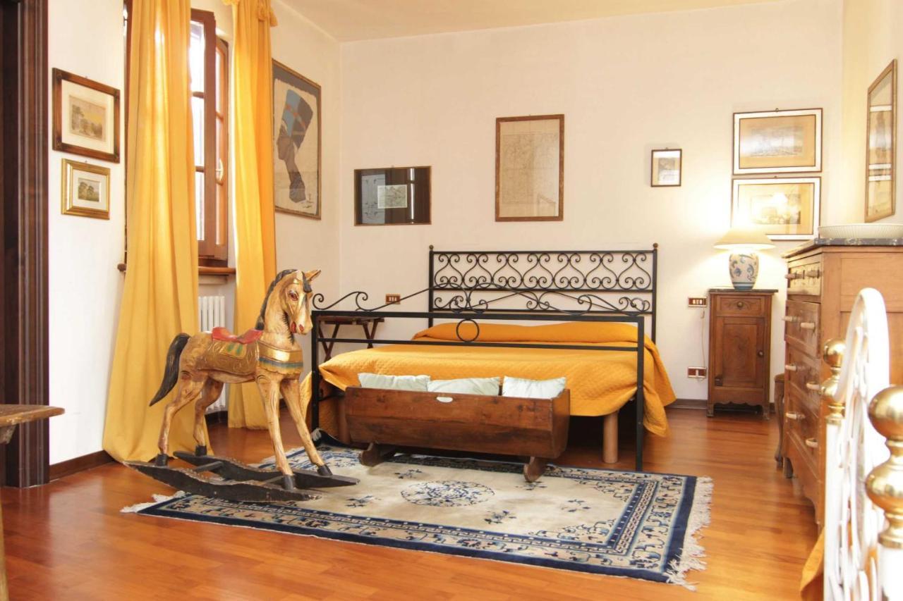 מרינה די קררה L'Arrocco Bed And Breakfast מראה חיצוני תמונה