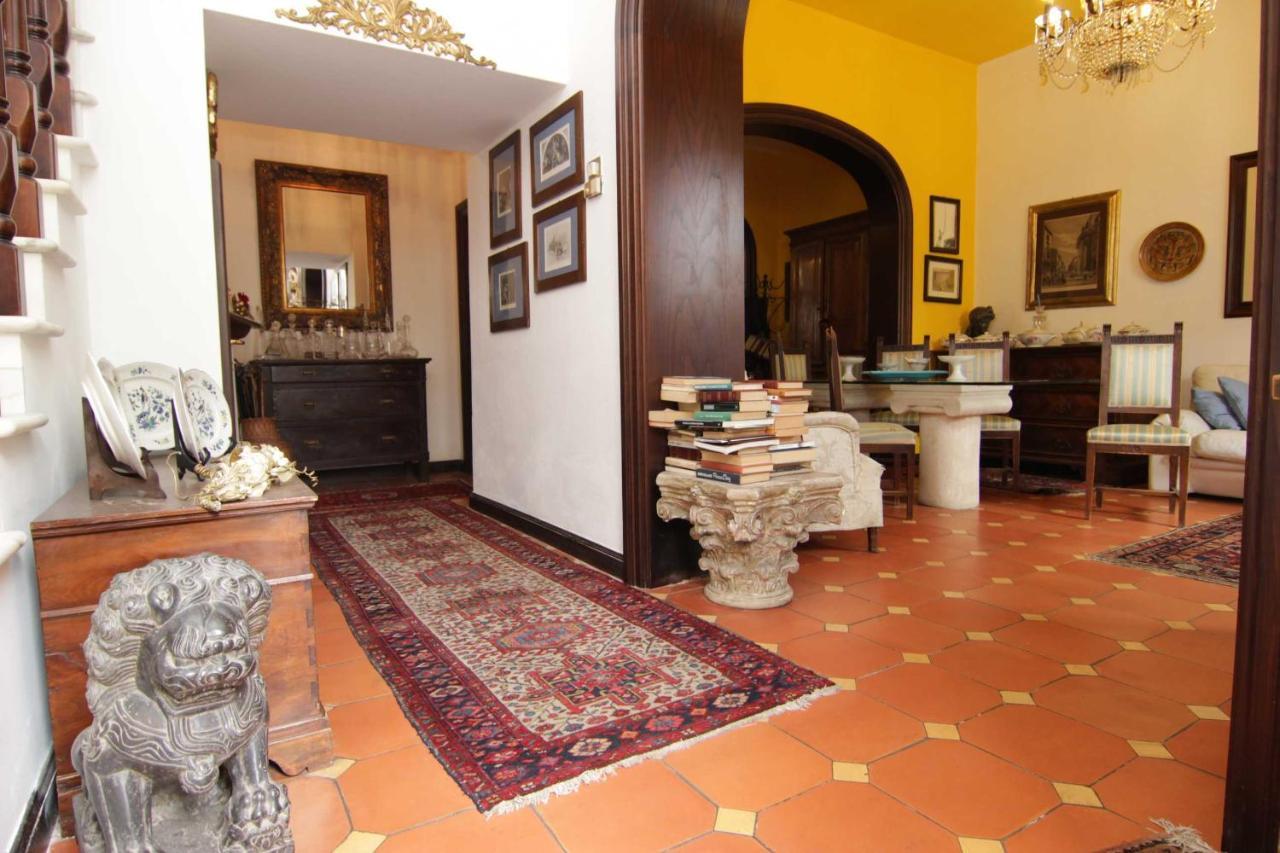 מרינה די קררה L'Arrocco Bed And Breakfast מראה חיצוני תמונה