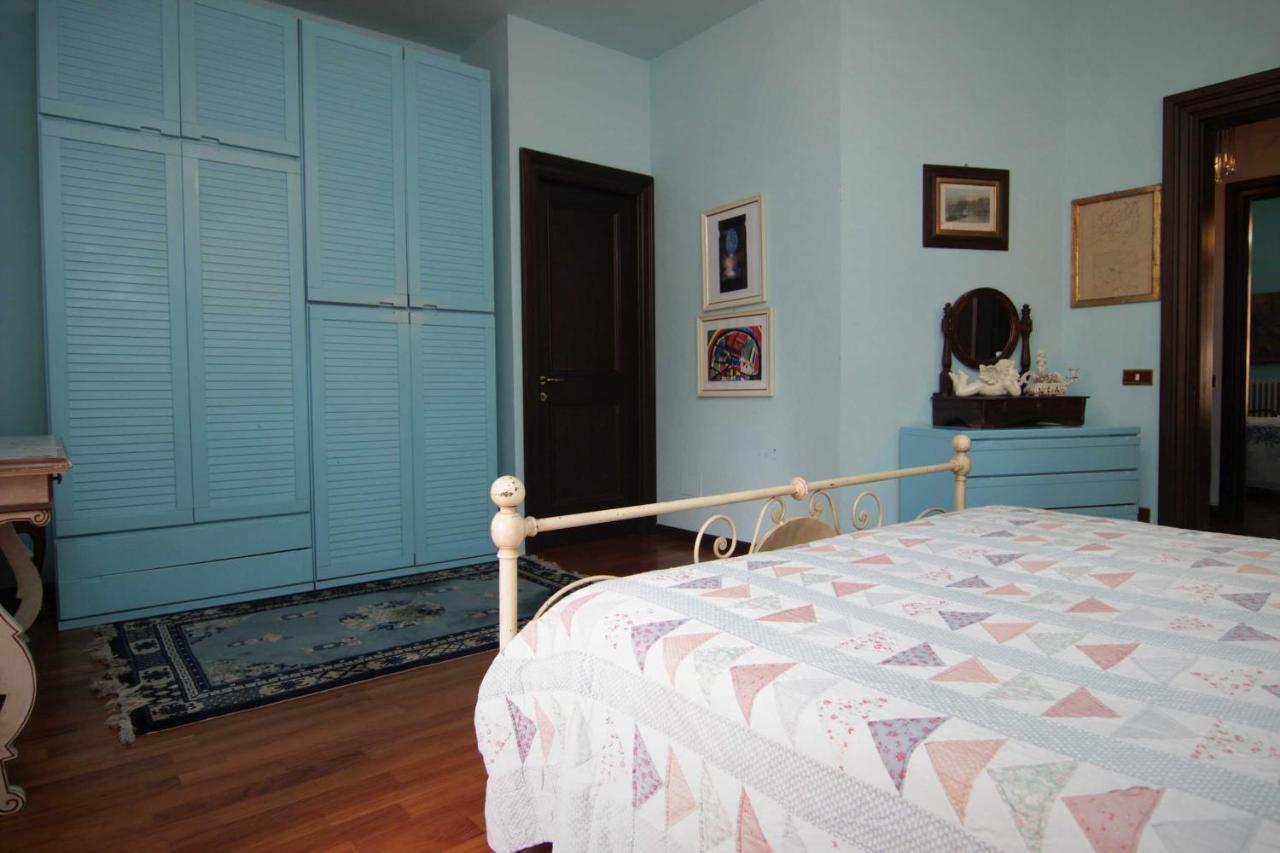 מרינה די קררה L'Arrocco Bed And Breakfast מראה חיצוני תמונה